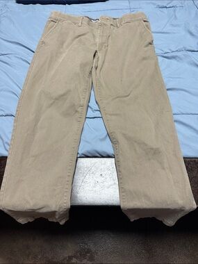Sonoma Men's Tan Chino Pants